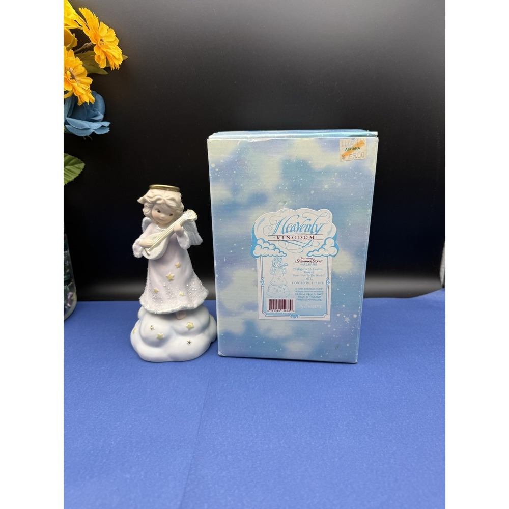 Enesco Heavenly Kingdom PorcelaIn Angel Music Box‎ Plays Joy to The World